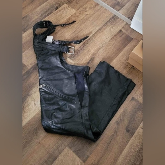 Women's Harley-Davidson Deluxe II Leather Chap - Picture 2 of 4